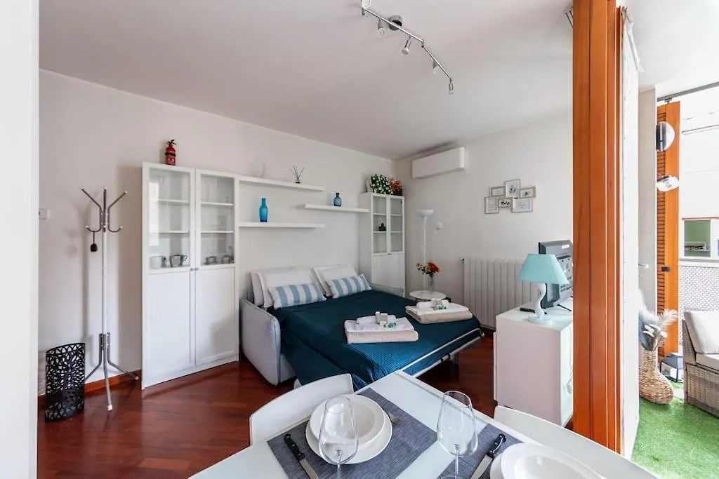 Apartment Appartamento Caterina A 5 Minuti Da Milano Fiere E San Siro Con Wifi-Netflix-Free Parking