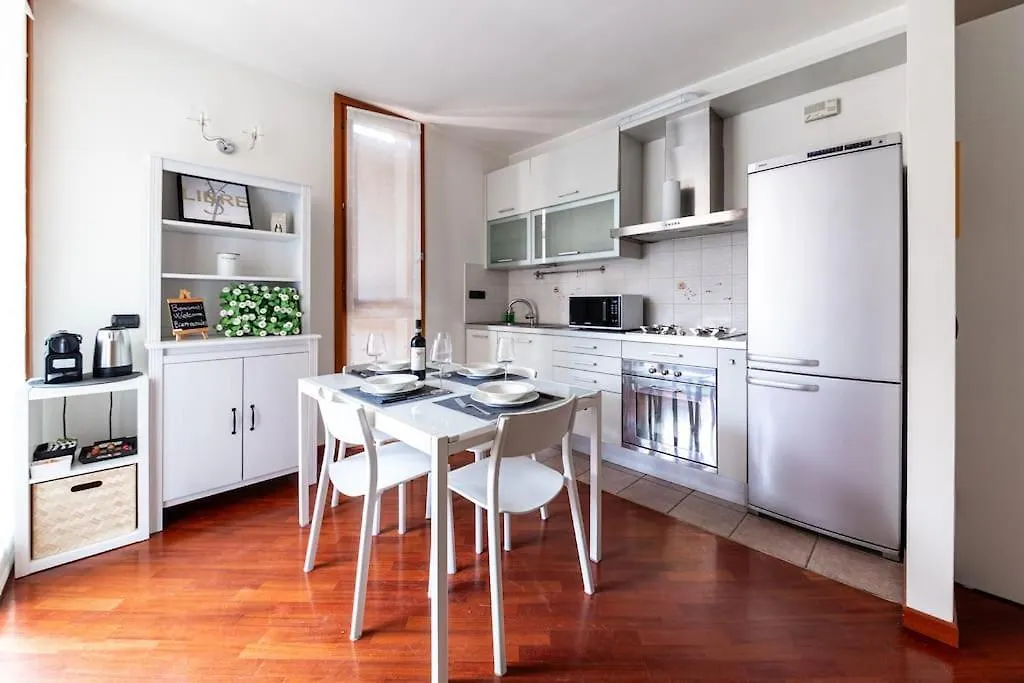 Appartamento Caterina A 5 Minuti Da Milano Fiere E San Siro Con Wifi-Netflix-Free Parking Milan