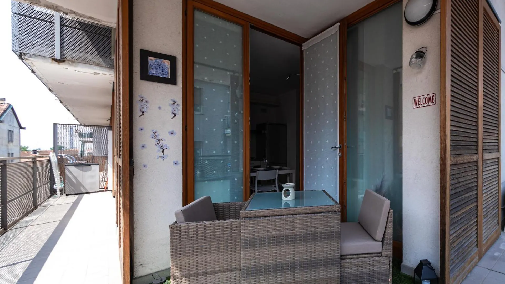 Appartamento Caterina A 5 Minuti Da Milano Fiere E San Siro Con Wifi-Netflix-Free Parking 0*, Milan Italy